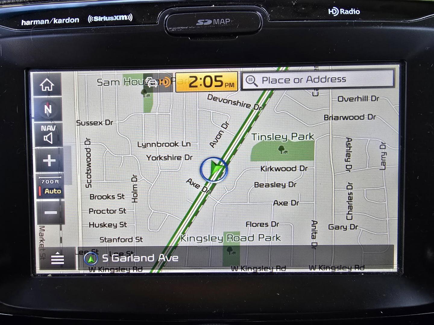 2018 BLUE Kia Soul + (KNDJP3A51J7) with an 2.0L L4 DOHC 16V engine, 6A transmission, located at 2660 S.Garland Avenue, Garland, TX, 75041, (469) 298-3118, 32.885551, -96.655602 - Photo#16