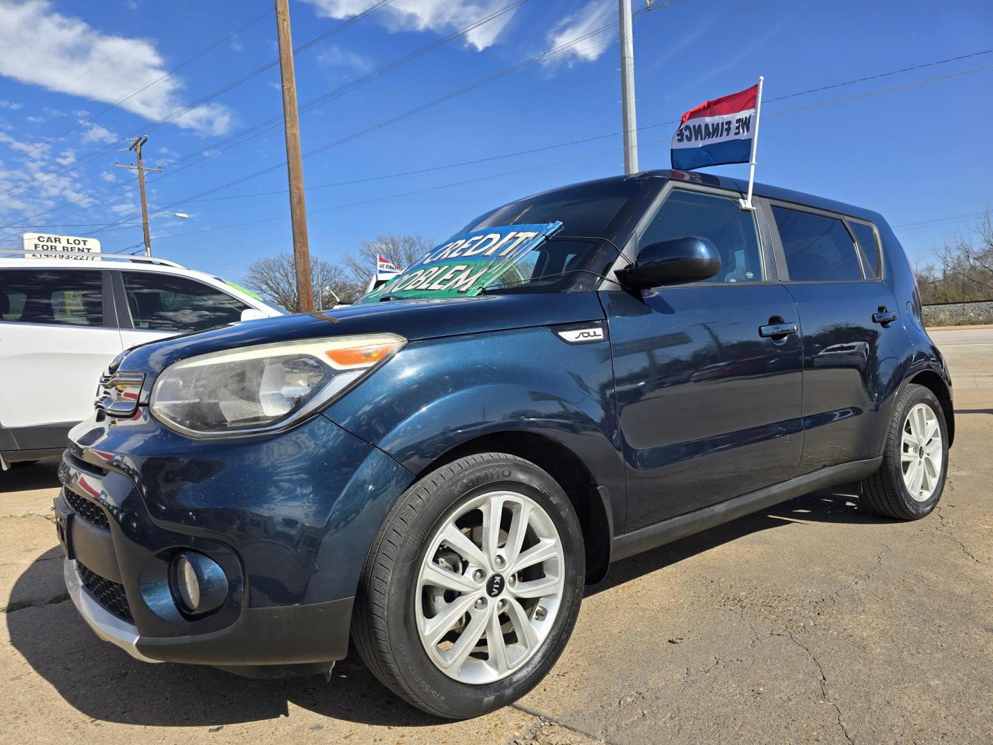 2018 BLUE Kia Soul + (KNDJP3A51J7) with an 2.0L L4 DOHC 16V engine, 6A transmission, located at 2660 S.Garland Avenue, Garland, TX, 75041, (469) 298-3118, 32.885551, -96.655602 - Photo#7