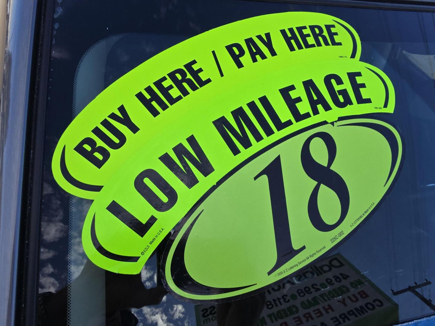 2018 GRAY Nissan Rogue SV (KNMAT2MT3JP) with an 2.5L L4 DOHC 16V engine, CVT transmission, located at 2660 S.Garland Avenue, Garland, TX, 75041, (469) 298-3118, 32.885551, -96.655602 - Photo#22