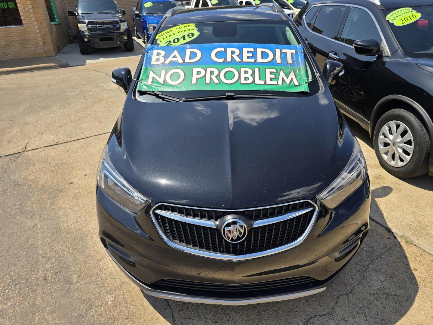 2019 BLACK Buick Encore Preferred (KL4CJASB4KB) with an 1.4L L4 DOHC 16V TURBO engine, 6A transmission, located at 2660 S.Garland Avenue, Garland, TX, 75041, (469) 298-3118, 32.885551, -96.655602 - Welcome to DallasAutos4Less, one of the Premier BUY HERE PAY HERE Dealers in the North Dallas Area. We specialize in financing to people with NO CREDIT or BAD CREDIT. We need proof of income, proof of residence, and a ID. Come buy your new car from us today!! This is a SUPER CLEAN 2019 BUICK ENCO - Photo#8