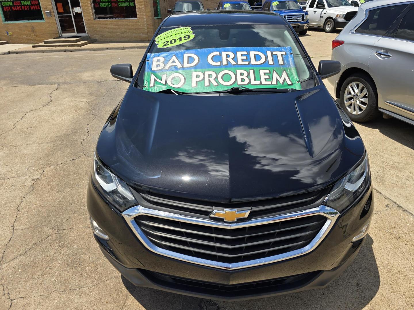 2019 BLACK Chevrolet Equinox LS (3GNAXHEV2KL) with an 1.5L L4 DIR DOHC 16V TURBO engine, 6A transmission, located at 2660 S.Garland Avenue, Garland, TX, 75041, (469) 298-3118, 32.885551, -96.655602 - Welcome to DallasAutos4Less, one of the Premier BUY HERE PAY HERE Dealers in the North Dallas Area. We specialize in financing to people with NO CREDIT or BAD CREDIT. We need proof of income, proof of residence, and a ID. Come buy your new car from us today!! This is a very well cared for 2019 Ch - Photo#8