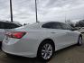 2019 WHITE Chevrolet Malibu LT (1G1ZD5STXKF) with an 1.5L L4 DOHC 16V engine, 6A transmission, located at 2660 S.Garland Avenue, Garland, TX, 75041, (469) 298-3118, 32.885551, -96.655602 - Photo#3