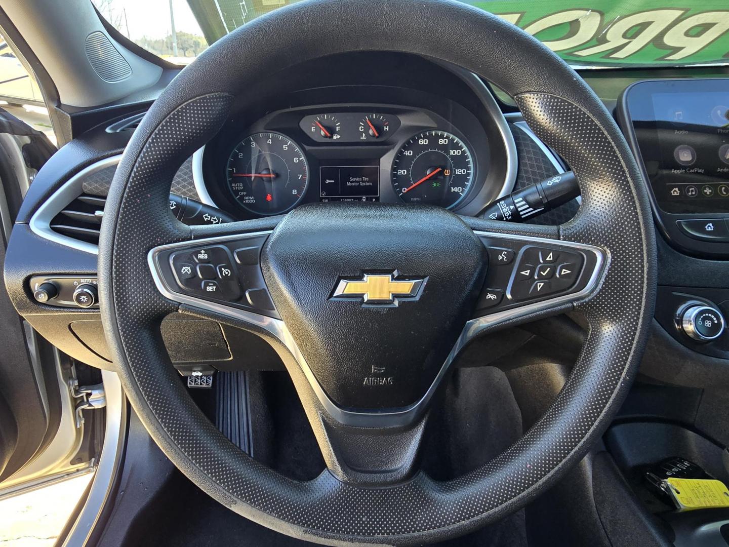 2019 SILVER Chevrolet Malibu LS (1G1ZB5ST2KF) with an 1.5L L4 DOHC 16V engine, 6A transmission, located at 2660 S.Garland Avenue, Garland, TX, 75041, (469) 298-3118, 32.885551, -96.655602 - Photo#12