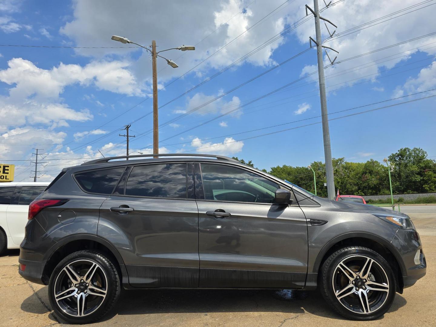 2019 GRAY Ford Escape SEL (1FMCU0HD2KU) , AUTO transmission, located at 2660 S.Garland Avenue, Garland, TX, 75041, (469) 298-3118, 32.885551, -96.655602 - Welcome to DallasAutos4Less, one of the Premier BUY HERE PAY HERE Dealers in the North Dallas Area. We specialize in financing to people with NO CREDIT or BAD CREDIT. We need proof of income, proof of residence, and a ID. Come buy your new car from us today!! This is a Super Clean 2019 FORD ESCAP - Photo#2