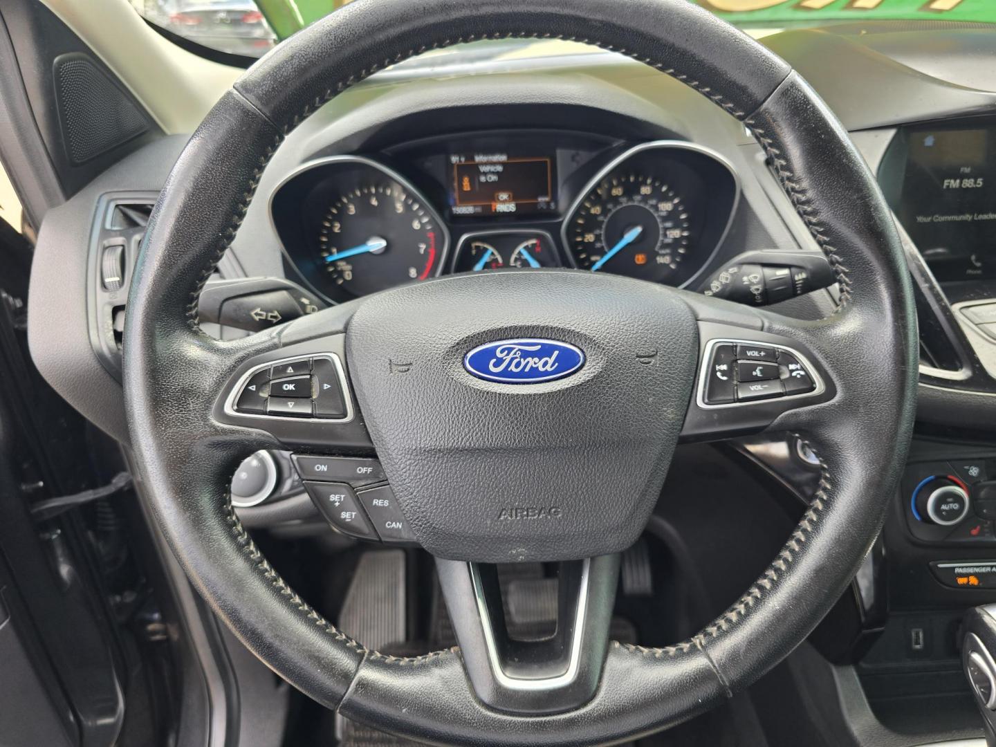 2019 GRAY Ford Escape SEL (1FMCU0HD2KU) , AUTO transmission, located at 2660 S.Garland Avenue, Garland, TX, 75041, (469) 298-3118, 32.885551, -96.655602 - Welcome to DallasAutos4Less, one of the Premier BUY HERE PAY HERE Dealers in the North Dallas Area. We specialize in financing to people with NO CREDIT or BAD CREDIT. We need proof of income, proof of residence, and a ID. Come buy your new car from us today!! This is a Super Clean 2019 FORD ESCAP - Photo#12