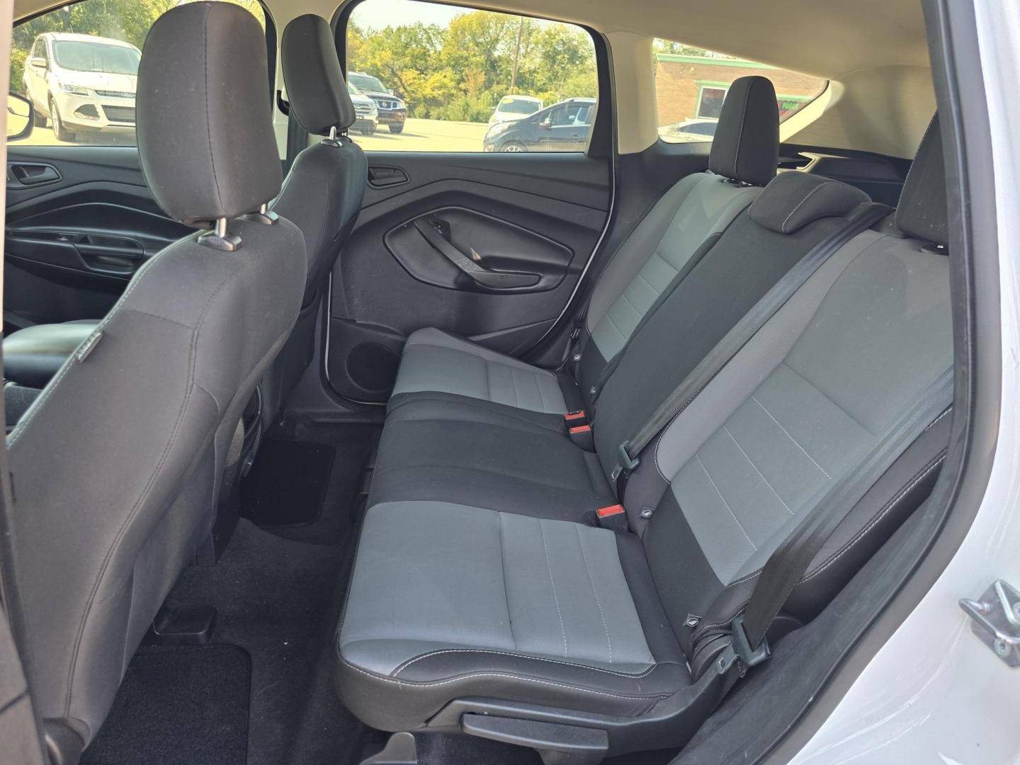 2019 WHITE Ford Escape S (1FMCU0F71KU) with an 2.5L L4 DOHC 16V engine, 6A transmission, located at 2660 S.Garland Avenue, Garland, TX, 75041, (469) 298-3118, 32.885551, -96.655602 - Photo#15