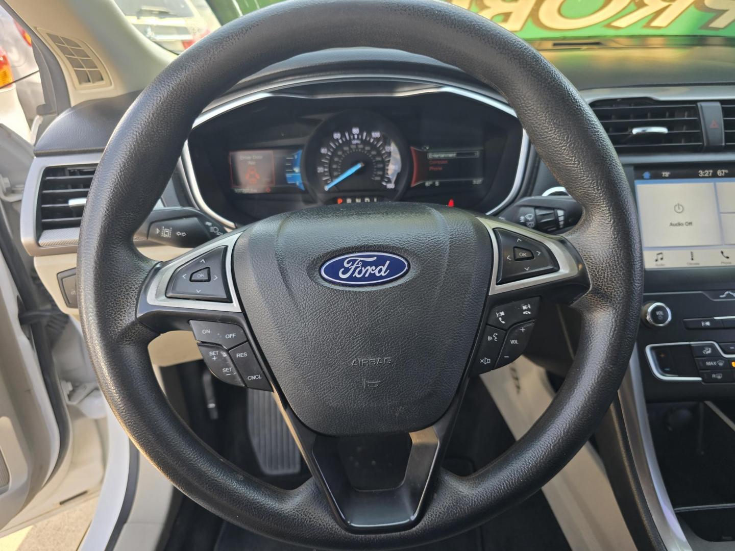 2019 WHITE /BEIGE Ford Fusion SE (3FA6P0H70KR) , AUTO transmission, located at 2660 S.Garland Avenue, Garland, TX, 75041, (469) 298-3118, 32.885551, -96.655602 - Welcome to DallasAutos4Less, one of the Premier BUY HERE PAY HERE Dealers in the North Dallas Area. We specialize in financing to people with NO CREDIT or BAD CREDIT. We need proof of income, proof of residence, and a ID. Come buy your new car from us today!! This is a 2019 FORD FUSION SE SEDAN! - Photo#12