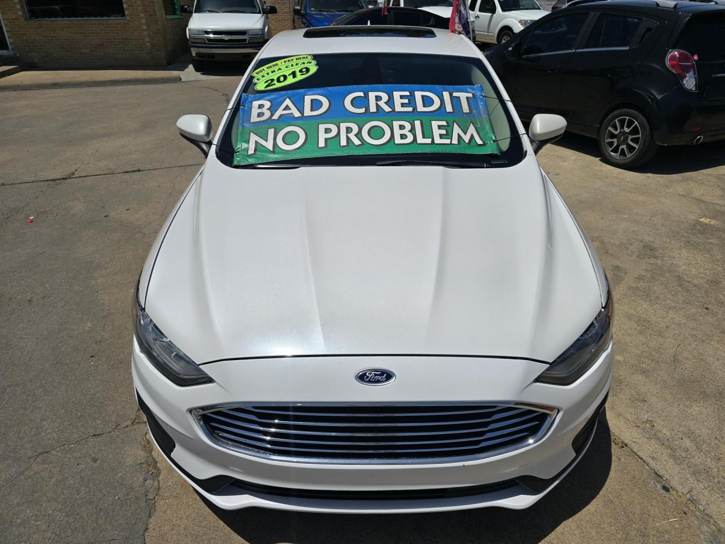 2019 DIAMOND WHITE Ford Fusion SE (3FA6P0HD8KR) with an 1.5L L4 DOHC 16V engine, 6A transmission, located at 2660 S.Garland Avenue, Garland, TX, 75041, (469) 298-3118, 32.885551, -96.655602 - Photo#8