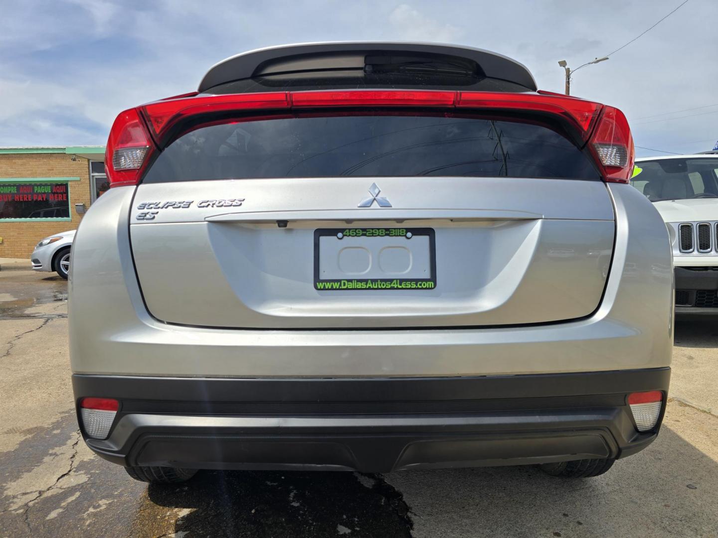 2020 SILVER Mitsubishi Eclipse Cross ES (JA4AS3AA8LZ) with an 1.5L L4 DOHC 16V engine, CVT transmission, located at 2660 S.Garland Avenue, Garland, TX, 75041, (469) 298-3118, 32.885551, -96.655602 - Photo#4