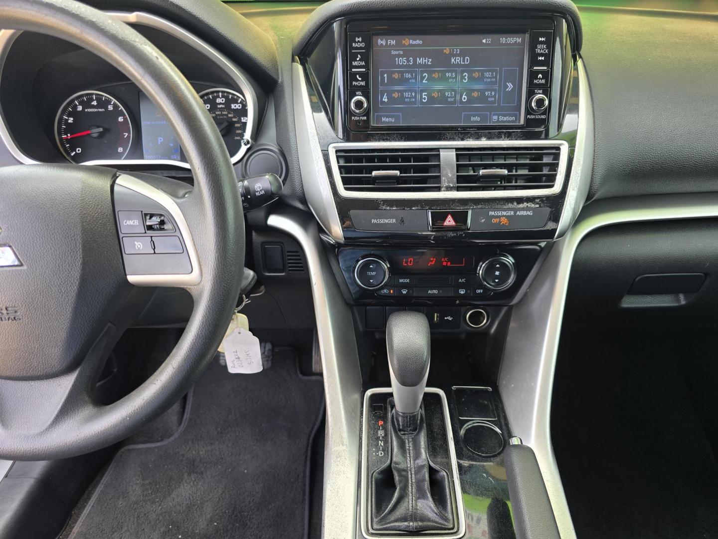 2020 SILVER Mitsubishi Eclipse Cross ES (JA4AS3AA8LZ) with an 1.5L L4 DOHC 16V engine, CVT transmission, located at 2660 S.Garland Avenue, Garland, TX, 75041, (469) 298-3118, 32.885551, -96.655602 - Photo#13