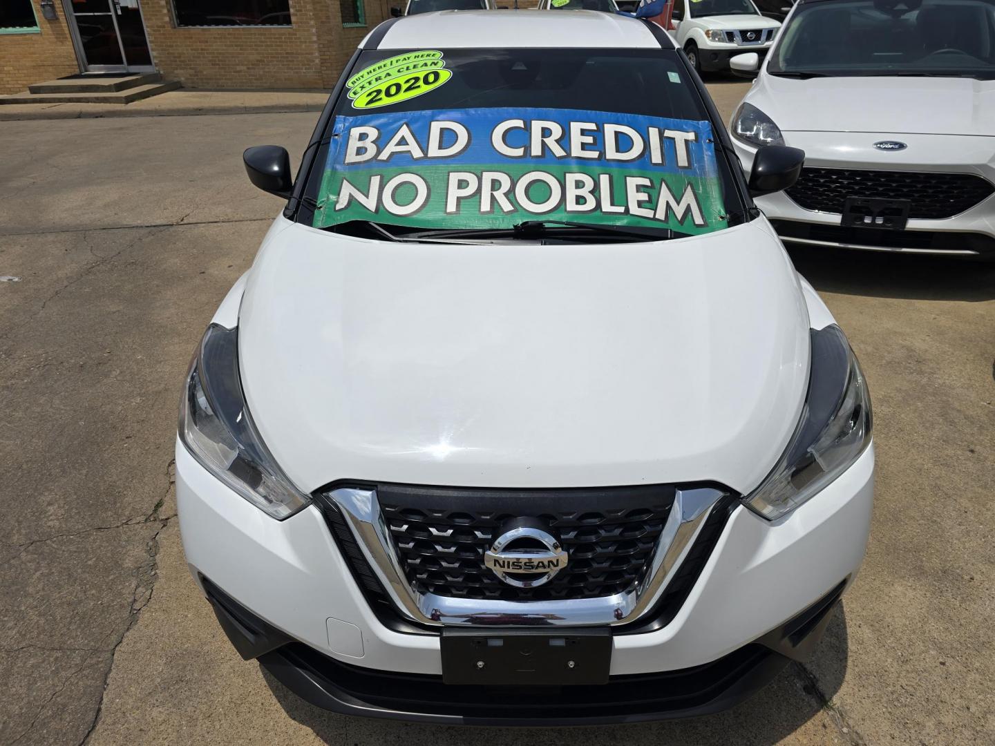 2020 Nissan Kicks S (3N1CP5BVXLL) with an 1.6L L4 engine, CVT transmission, located at 2660 S.Garland Avenue, Garland, TX, 75041, (469) 298-3118, 32.885551, -96.655602 - Photo#8