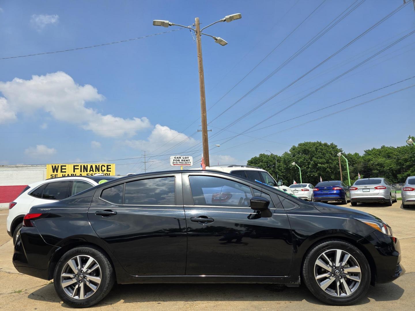 2020 BLACK Nissan Versa SV (3N1CN8EV5LL) , AUTO transmission, located at 2660 S.Garland Avenue, Garland, TX, 75041, (469) 298-3118, 32.885551, -96.655602 - Photo#2