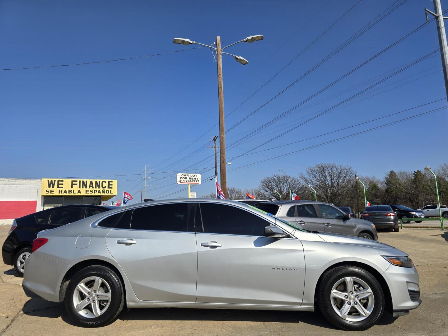 2021 SILVER Chevrolet Malibu LS (1G1ZB5ST0MF) with an 1.5L L4 DOHC 16V engine, 6A transmission, located at 2660 S.Garland Avenue, Garland, TX, 75041, (469) 298-3118, 32.885551, -96.655602 - Photo#2