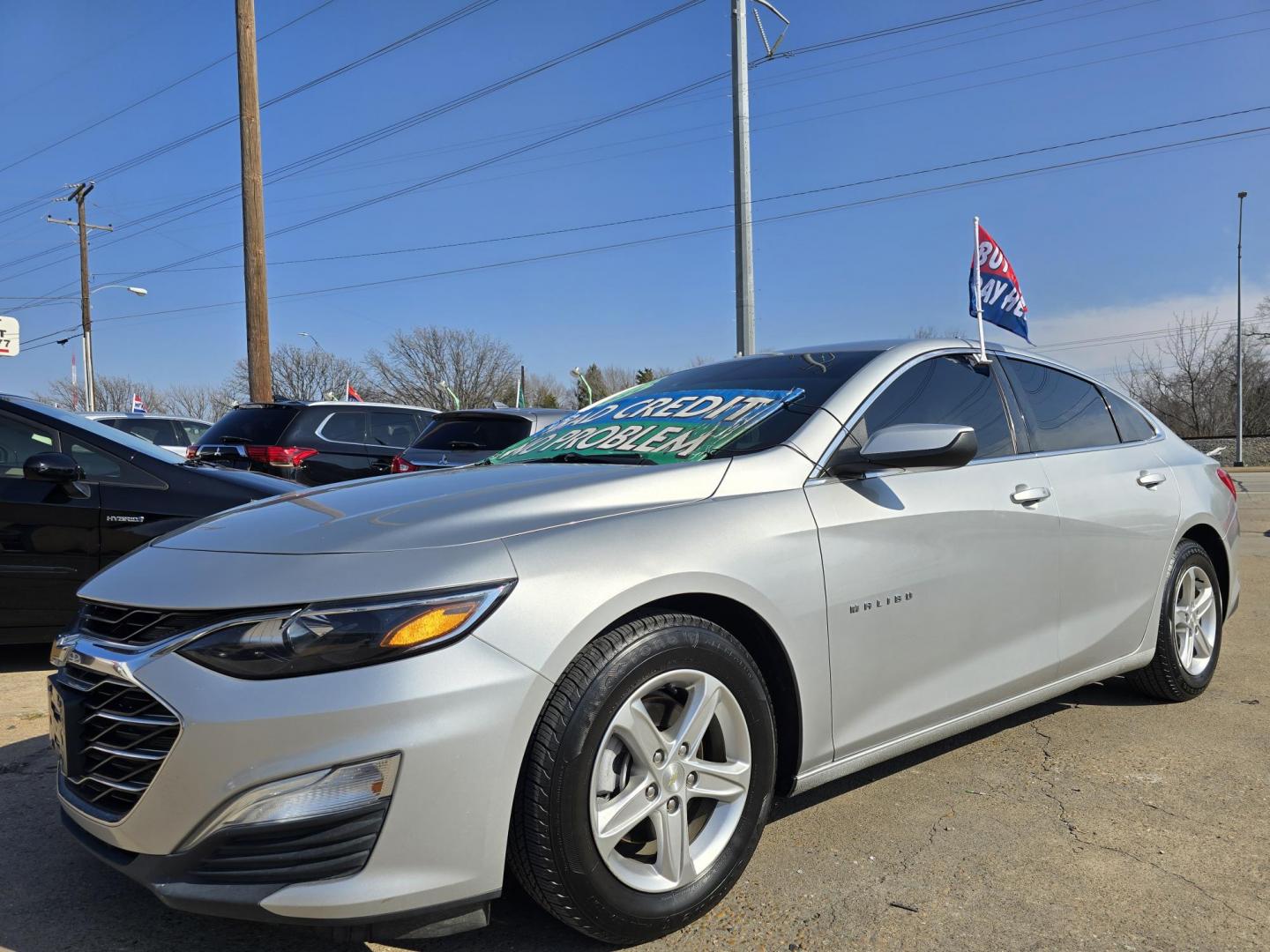 2021 SILVER Chevrolet Malibu LS (1G1ZB5ST0MF) with an 1.5L L4 DOHC 16V engine, 6A transmission, located at 2660 S.Garland Avenue, Garland, TX, 75041, (469) 298-3118, 32.885551, -96.655602 - Photo#7