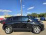 2022 BLACK Chevrolet Trax LT (KL7CJLSM4NB) with an 1.4L L4 DOHC 16V engine, 6A transmission, located at 2660 S.Garland Avenue, Garland, TX, 75041, (469) 298-3118, 32.885551, -96.655602 - Photo#2