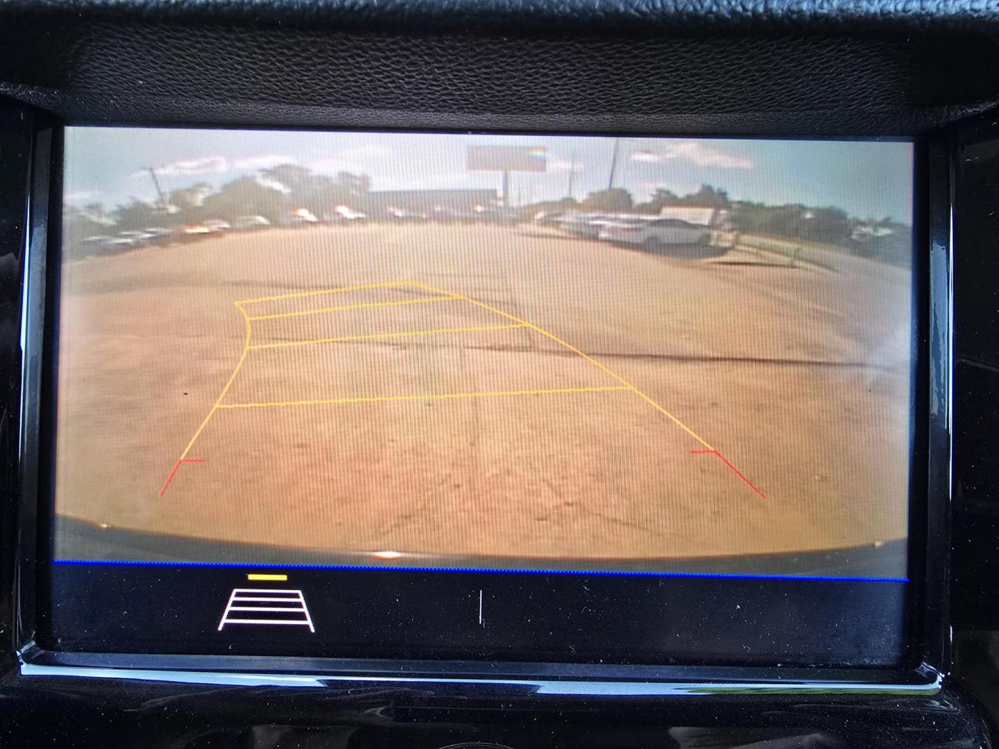 2022 BLACK Chevrolet Trax LT (KL7CJLSM4NB) with an 1.4L L4 DOHC 16V engine, 6A transmission, located at 2660 S.Garland Avenue, Garland, TX, 75041, (469) 298-3118, 32.885551, -96.655602 - Photo#16
